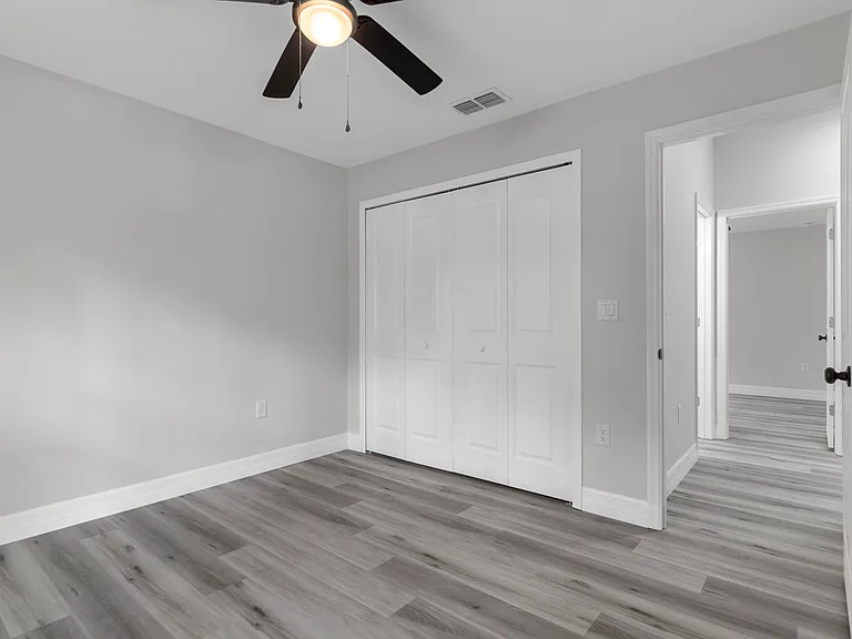 4865 E Princeton Ln — Photo 16