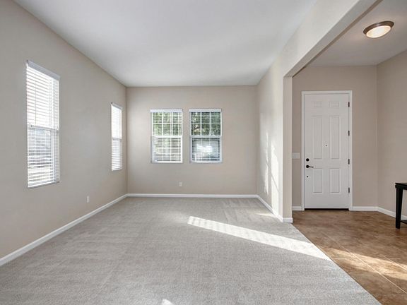 3rd image of 2605 Bayberry St