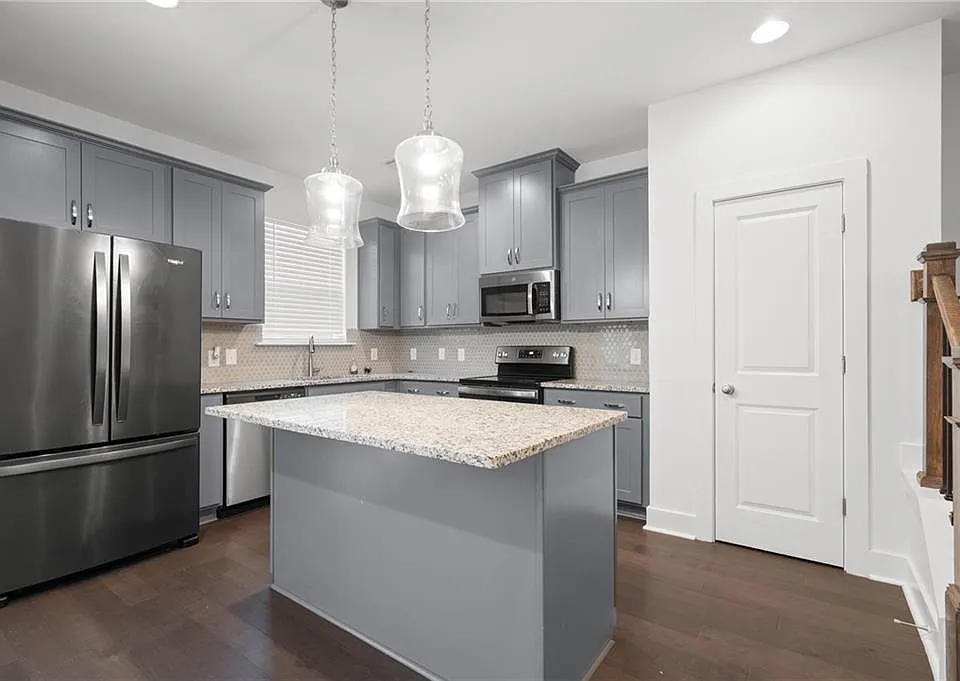 1908 Plainsboro Dr