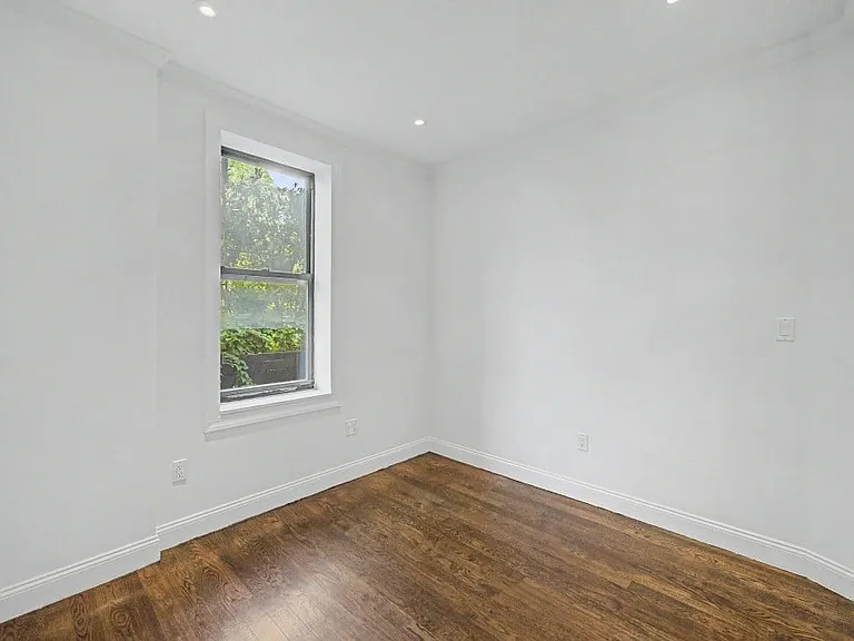329 Union St #1C — Photo 7