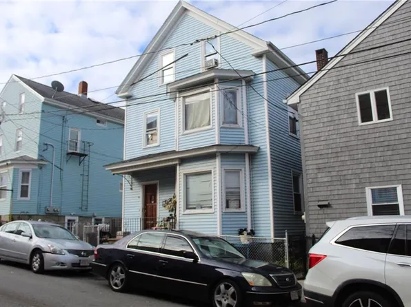 143 Fountain St, Fall River, MA 02721