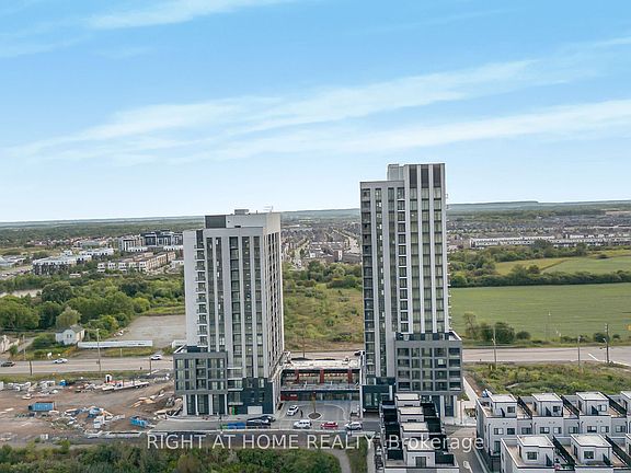 2nd image of 3071 Trafalgar Rd #902