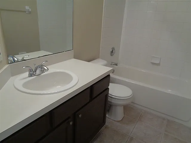 12408 Hawkeye Point Pl — Photo 12
