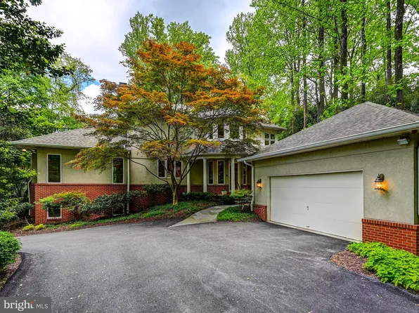 905 Hillstead Dr, Lutherville Timonium, MD 21093