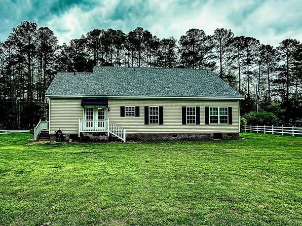 104 Greenwood Drive, Ahoskie, NC 27910