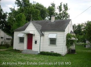 2610 E Cherry St, Springfield, MO 65802
