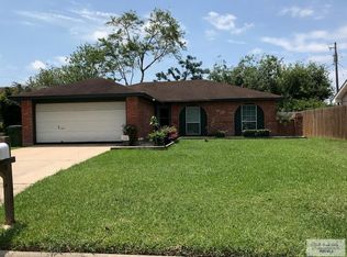 42 Meadow Glen Dr, Brownsville, TX 78521