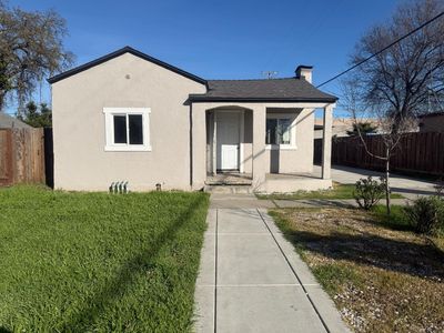 18 B St, Empire, CA, 95319