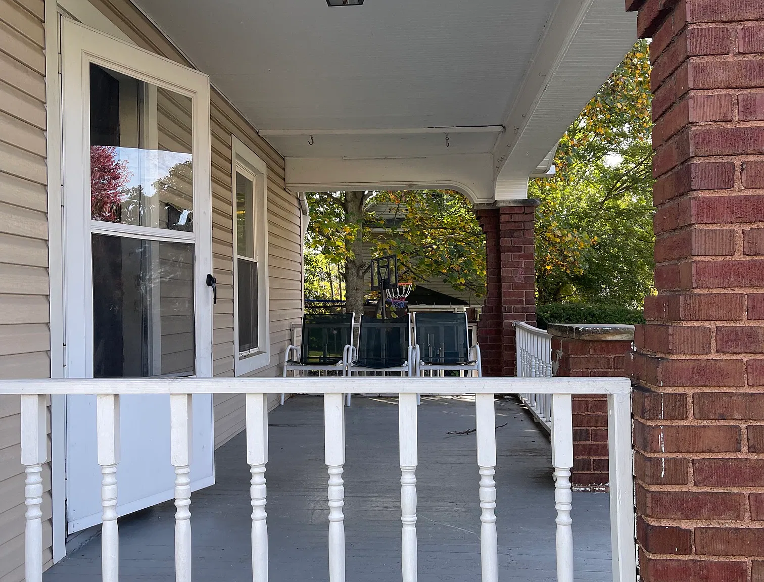 3 bed, 1.5 bath, 1824 sqft, $1,500 — Photo 4