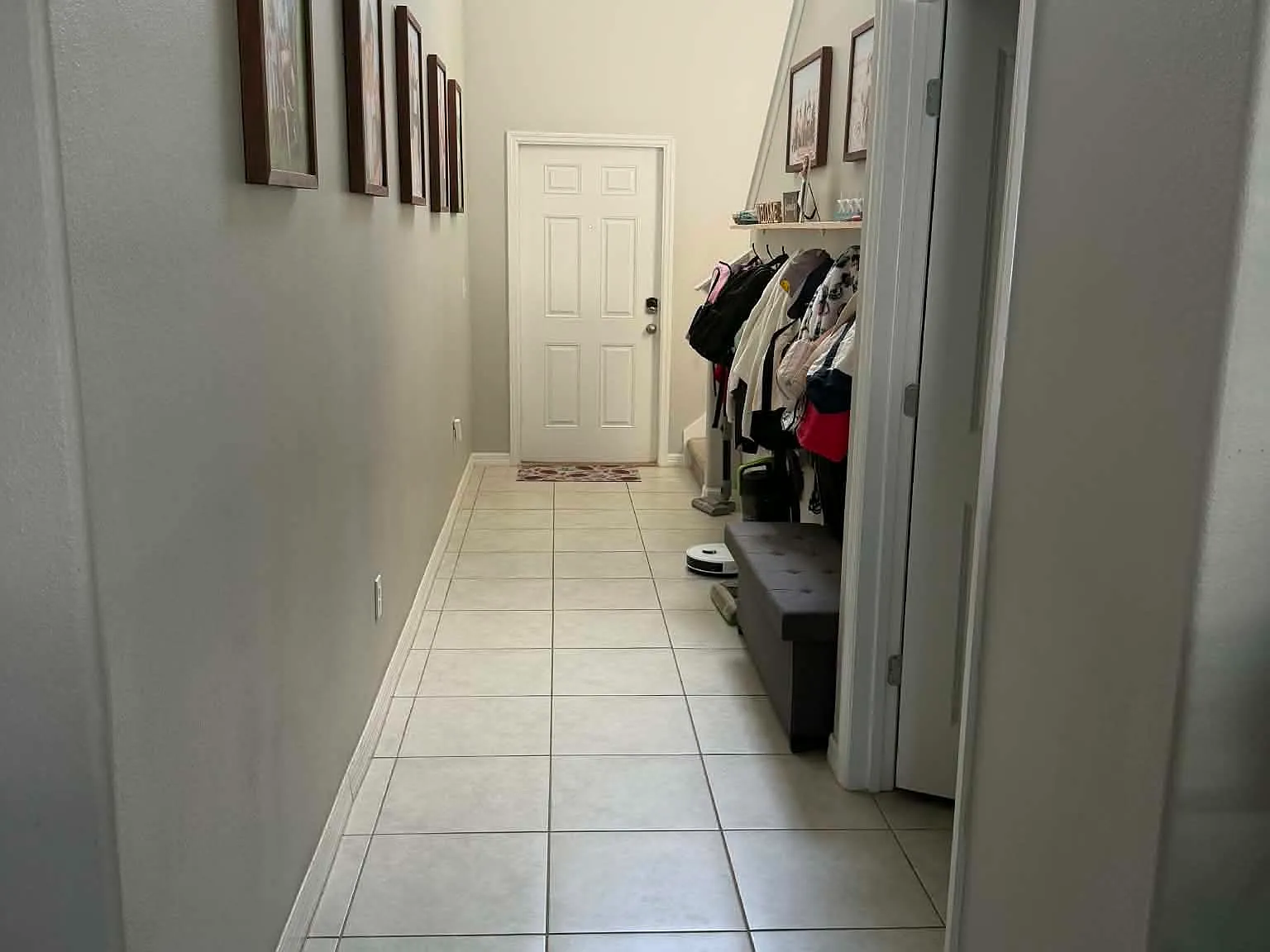 5 bed, 2.5 bath, 2415 sqft, $3,200 — Photo 4