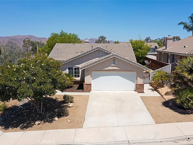 27166 Lasso Way — Photo 1