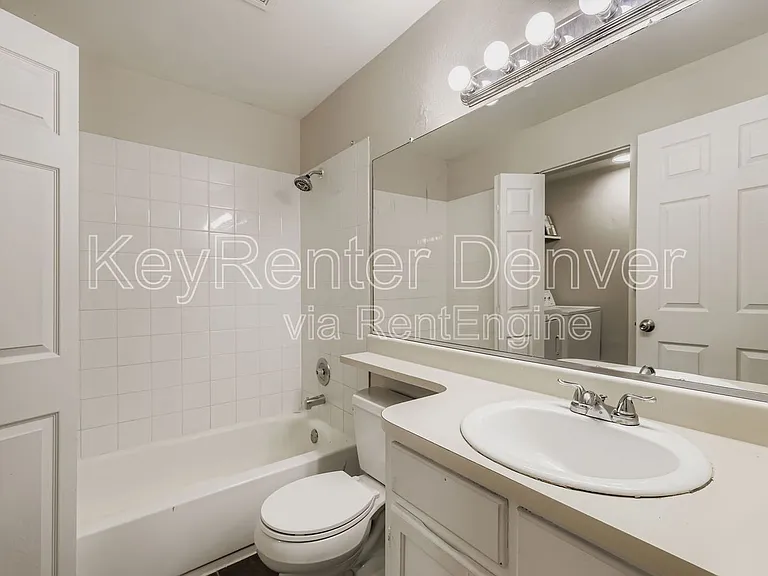 18063 E Ohio Ave #201 — Photo 19
