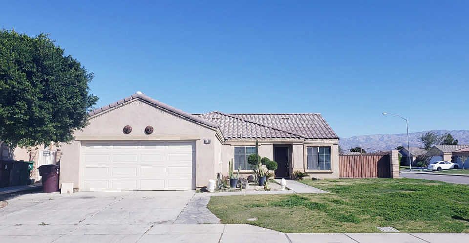 1st image of 84368 Avenida Florabunda