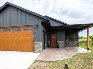 702 South St, Whitewood, SD 57793