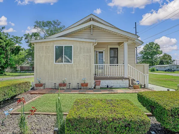2629 Missouri Ave, East Saint Louis, IL 62205