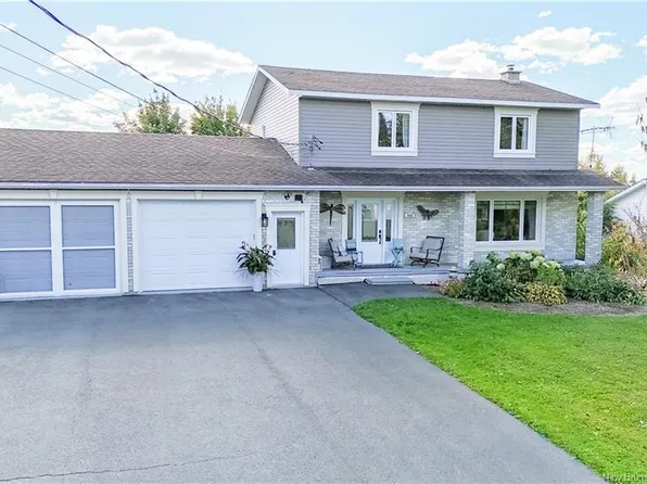 102 Plaisante St, Drummond, NB E3Y 2E6