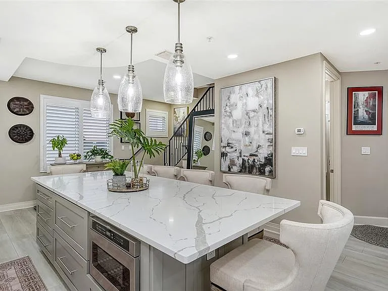 235 Cocoanut Ave #106B — Photo 15