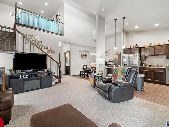 5th image of 4425 W Townsley Pl