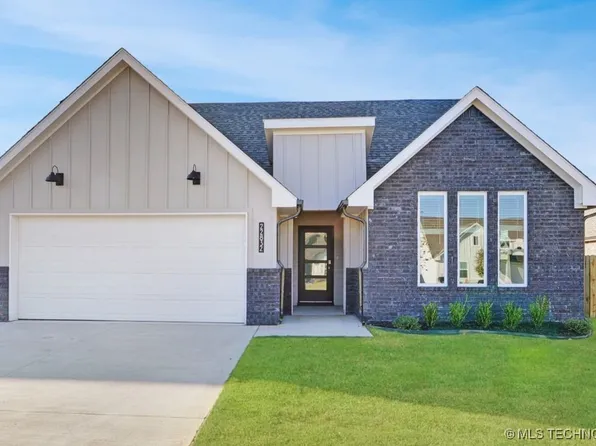 22832 E 106th St S, Broken Arrow, OK 74014