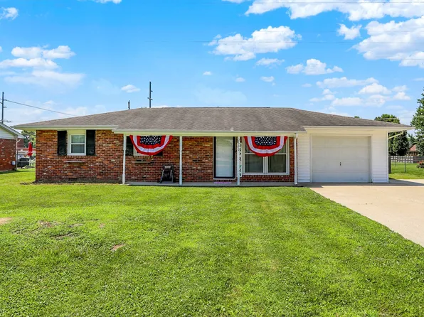 2630 Flintwood Dr, Columbus, IN 47203