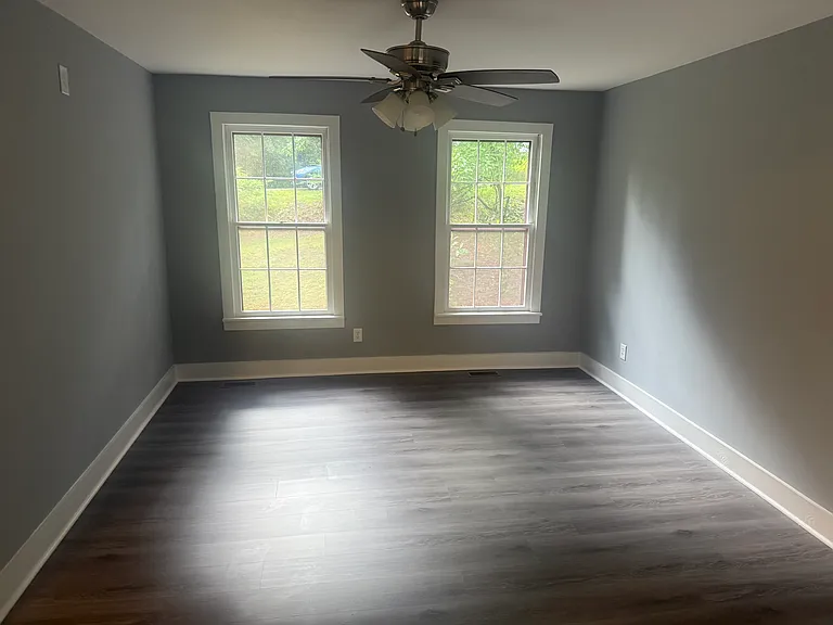 3117 Barnsley Ln — Photo 10