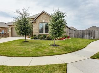 5633 Ridge Lake Dr, Fort Worth, TX 76244