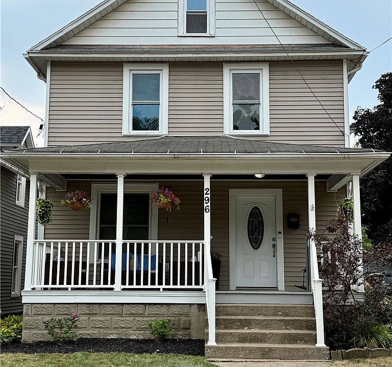 1st image of 296 Niagara St