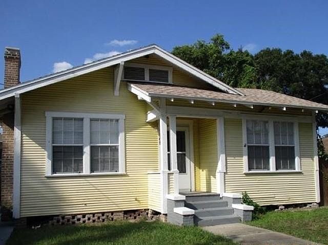 1st image of 105 W Kentucky Ave