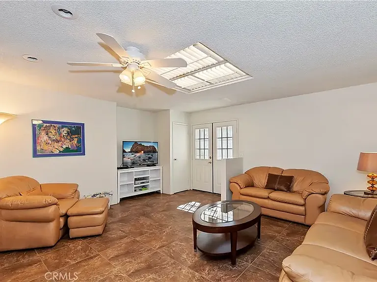 4 San Sebastian Dr — Photo 65
