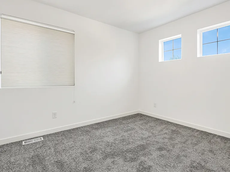 118 202nd Pl SW — Photo 15