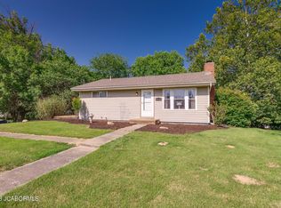 967 Nieman Rd, Holts Summit, MO 65043