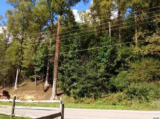 Happy Hollow Rd, Sevierville, TN 37862