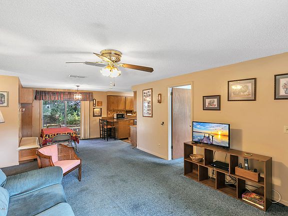 2nd image of 5923 Creed Ct