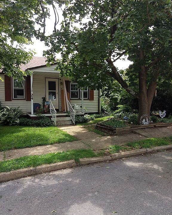1st image of 24 Oakford Ave
