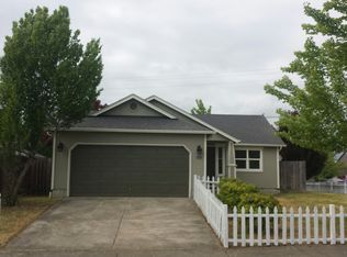 106 Robin Ct, Creswell, OR 97426