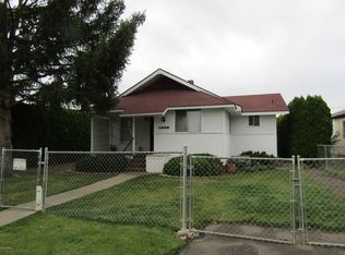 1308 S 8th St, Yakima, WA 98901