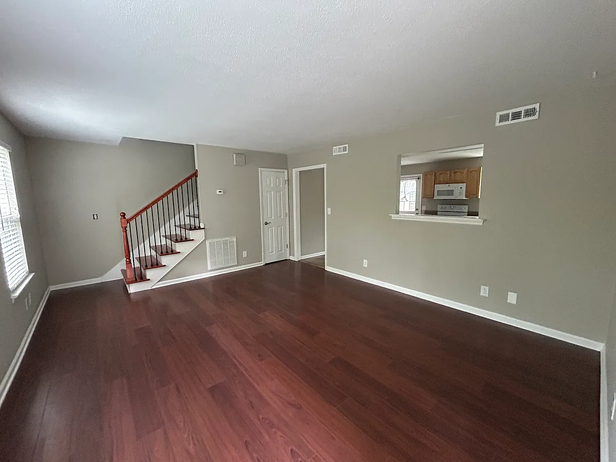 Building Photo - 908 Murrell Rd #A