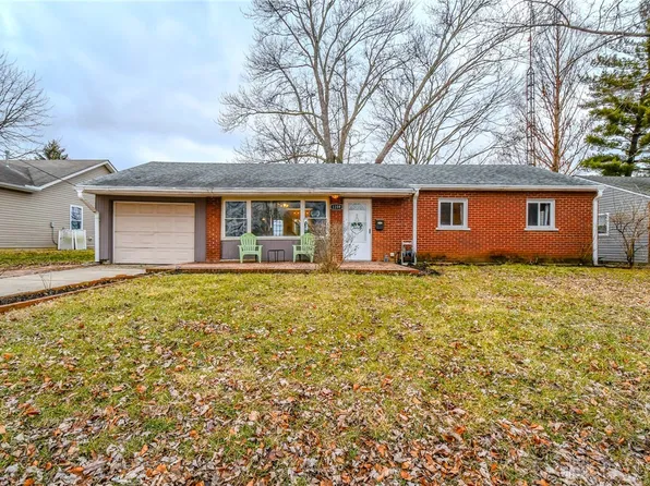 1259 S Maple Ave, Fairborn, OH 45324