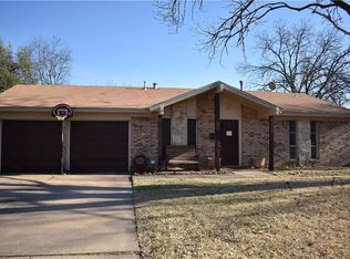 246 NE Craig St, Burleson, TX 76028