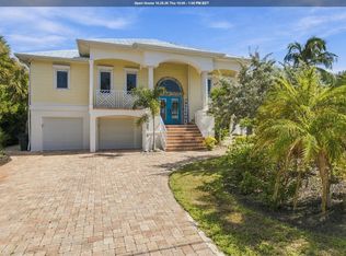 1034 Fish Crow Rd, Sanibel, FL 33957