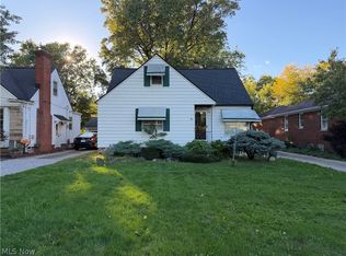 6814 York Rd, Parma Heights, OH 44130