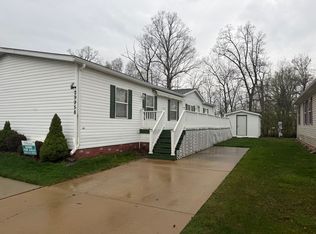 Meadowlands, Rockwood, MI 48173