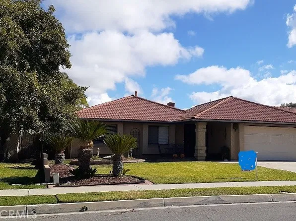 1484 Pepper Tree Dr, Hemet, CA 92545