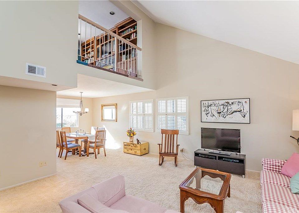1st image of 2606 Sunnydale Dr