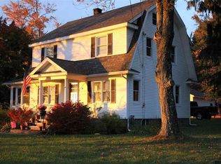 2426 River Rd, Niskayuna, NY 12309