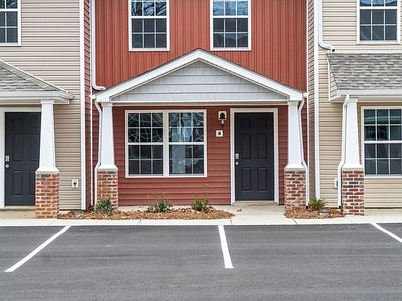 2nd image of 955 Big Sky Dr #N
