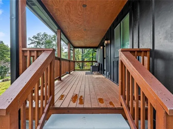 1111 Hillcrest Dr SE, Atlanta, GA 30316