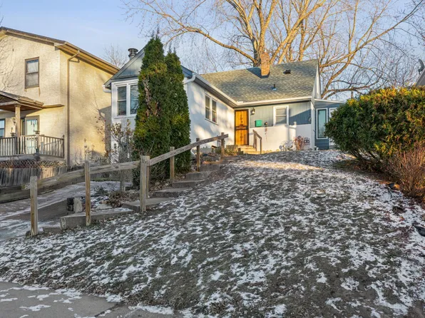 882 Iroquois Ave, Saint Paul, MN 55119