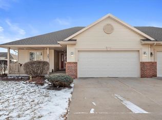 367 N Redding Cir, Belgium, WI