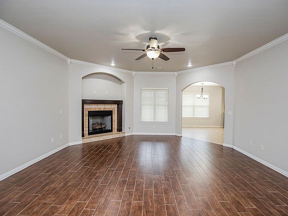3rd image of 6105 S 38th St